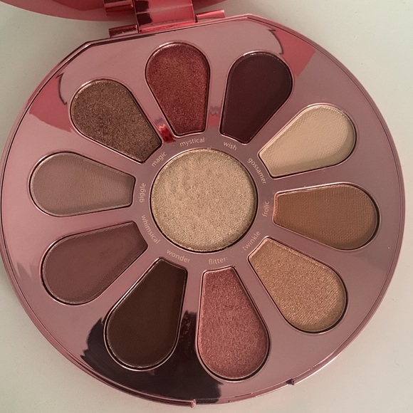 ON HOLD Limited Edition Tarte Love Trust & Fairy Dust Palette - Picture 3 of 4